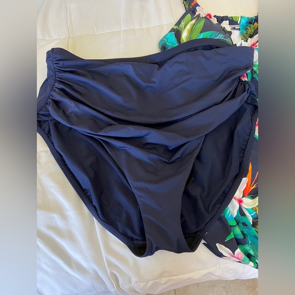 Lauren Watercolor Tropical High Neck Tankini & high cut bikini bottom - Picture 2 of 4